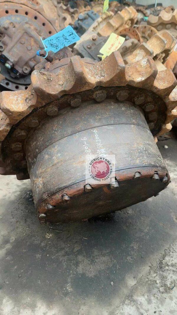 Конечная передача в сборе бортовая редуктор+гидромотор хода Kobelco YN15V00011F1 YN53D00008F1 YN15V00017F1 SK200LC-6 (1) Конечная передача в сборе бортовая редуктор+гидромотор хода Kobelco YN15V00011F1 YN53D00008F1 YN15V00017F1 SK200LC-6